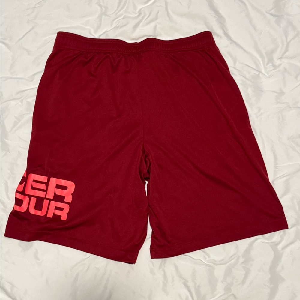Under Armour Men's Red Athletic Shorts - Picture 4 of 4